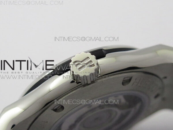 Classic Fusion 42mm SS Paved Diamonds Bezel B50F Black Dial On Black Gummy Strap A2892 – Bild 10