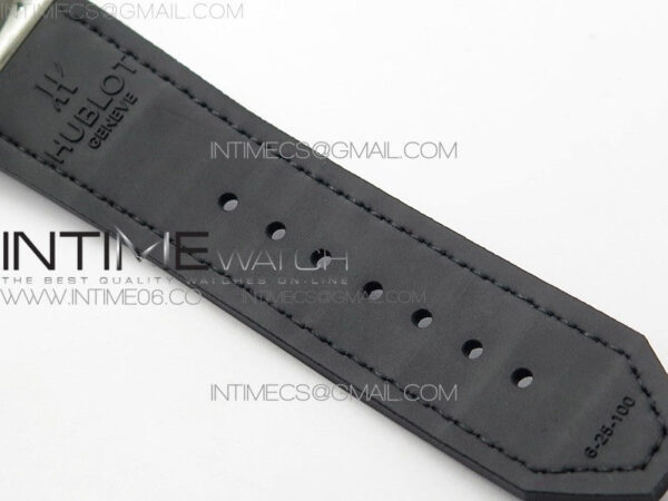 Classic Fusion 42mm SS Paved Diamonds Bezel B50F Black Dial On Black Gummy Strap A2892 – Bild 17