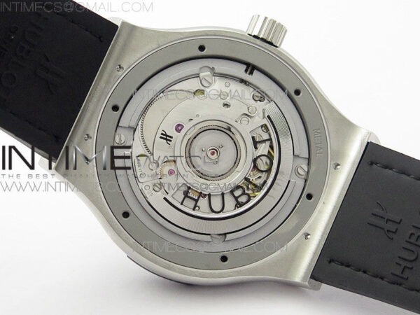 Classic Fusion 42mm SS Paved Diamonds Bezel B50F Black Dial On Black Gummy Strap A2892 – Bild 21