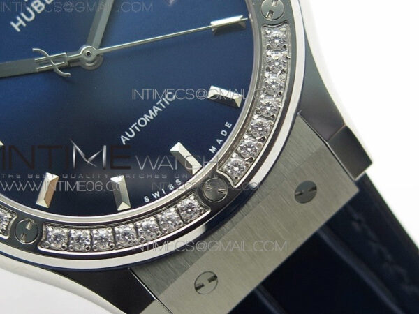 Classic Fusion 42mm SS Paved Diamonds Bezel B50F Blue Dial On Blue Gummy Strap A2892 – Bild 6