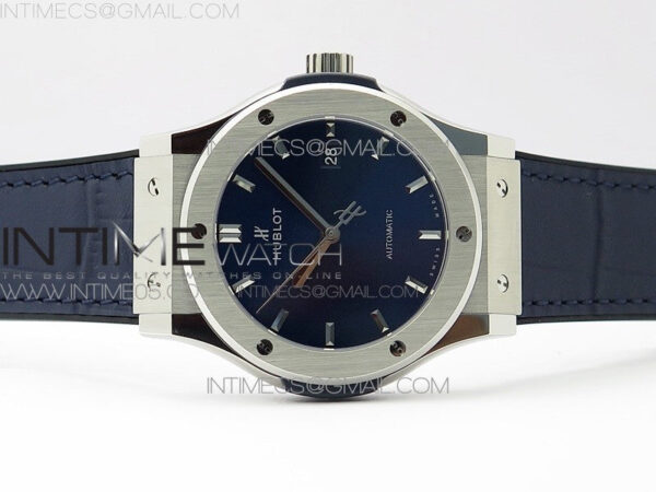 Classic Fusion 42mm SS WWF 1:1 Best Edition Blue Dial On Blue Gummy Strap Asian HB1112 – Bild 3
