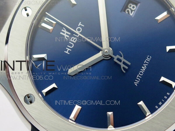 Classic Fusion 42mm SS WWF 1:1 Best Edition Blue Dial On Blue Gummy Strap Asian HB1112 – Bild 6