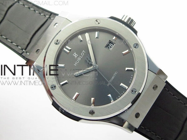 Classic Fusion 42mm SS WWF 1:1 Best Edition Gray Dial On Gray Gummy Strap Asian HB1112 – Bild 2