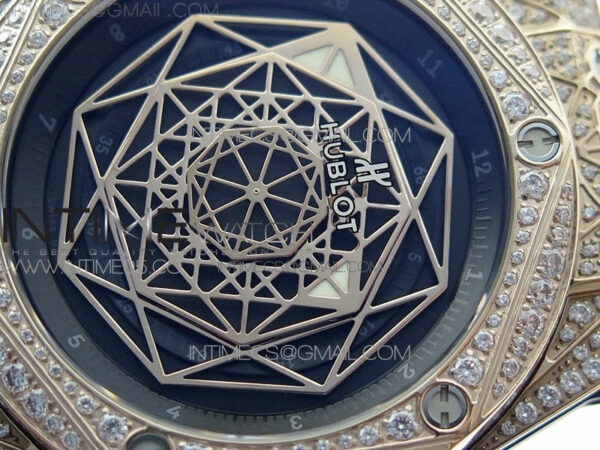 Big Bang Sang Bleu RG Ti Crystal Case Bezel WWF 1:1 Best Edition Black Skeletonal Dial On Black Gummy Strap Asian HB1213 V2 – Bild 4