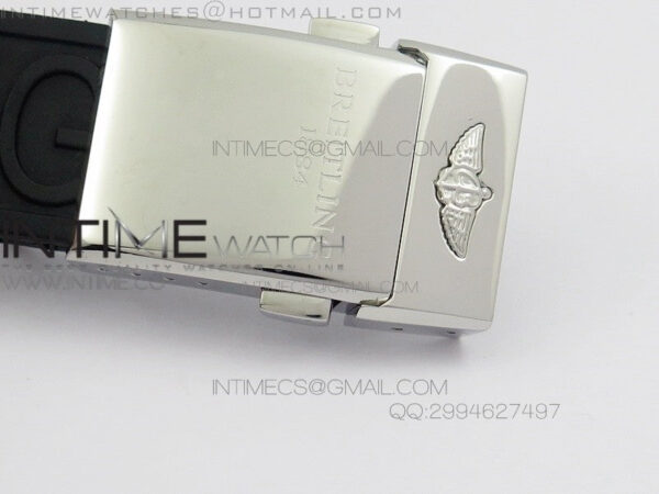 Avenger GMT SS Black Sticks Marker Dial on Rubber strap A2836 – Bild 8