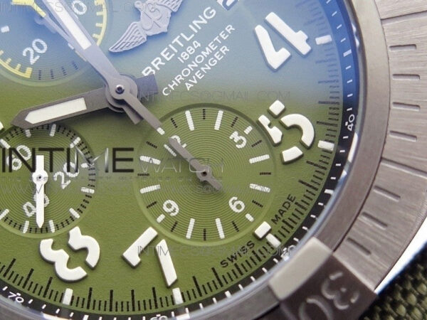 Avenger Bandit V13317 Titanium DLC B50 Best Edition Green Dial Numbers Makers on Green Nylon strap A7750 – Bild 6
