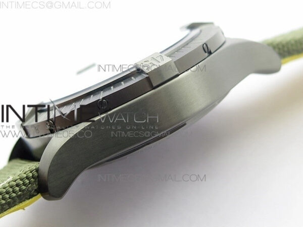 Avenger Bandit V13317 Titanium DLC B50 Best Edition Green Dial Numbers Makers on Green Nylon strap A7750 – Bild 11
