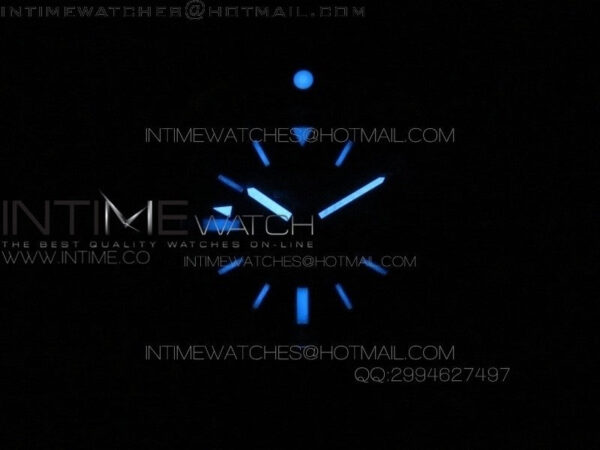 Avenger GMT SS Blue Sticks Marker Dial on Rubber strap A2836 – Bild 2