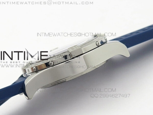Avenger GMT SS Blue Sticks Marker Dial on Rubber strap A2836 – Bild 8