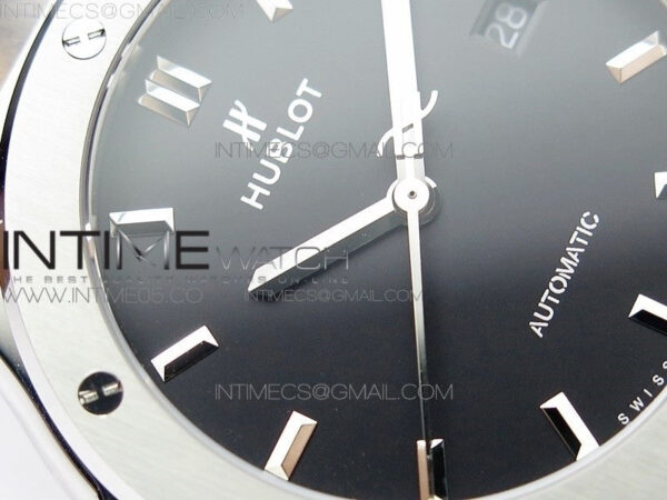 Classic Fusion 42mm SS B50F Black Dial On Black Gummy Strap A2892 – Bild 6