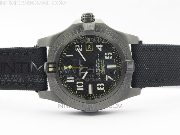 AVENGER Boutique Edition V17310 Ti DLC 1:1 Best Edition Black CF Dial on Nylon Strap A2824 – Bild 3