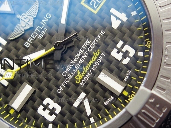 AVENGER Boutique Edition V17310 Ti DLC 1:1 Best Edition Black CF Dial on Nylon Strap A2824 – Bild 5