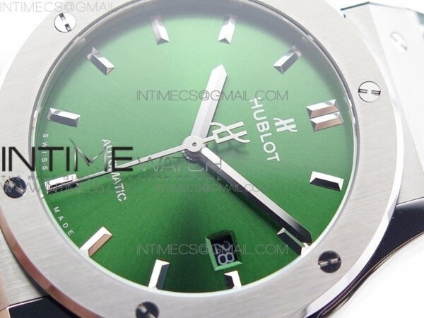 Classic Fusion 42mm SS B50F Green Dial On Green Gummy Strap A2892 – Bild 4