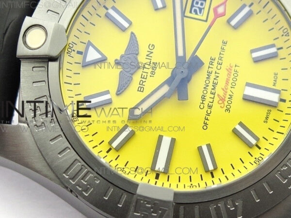 AVENGER Boutique Edition V17310 Ti DLC 1:1 Best Edition Yellow Dial on Rubber Strap A2824 – Bild 6