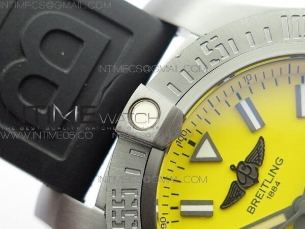 AVENGER Boutique Edition V17310 Ti DLC 1:1 Best Edition Yellow Dial on Rubber Strap A2824 – Bild 8