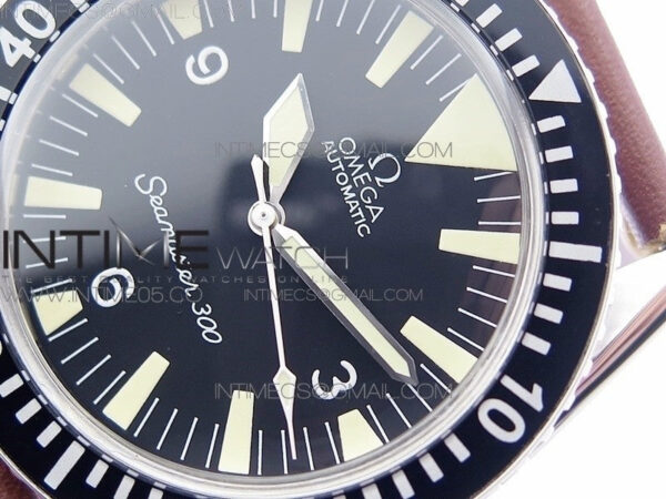 Vintage Seamaster 300 No Date SS B12 Black Dial On Brown Leather Strap A-2836 (Free Nylon Strap) – Bild 4