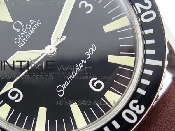 Vintage Seamaster 300 No Date SS B12 Black Dial On Brown Leather Strap A-2836 (Free Nylon Strap) – Bild 5