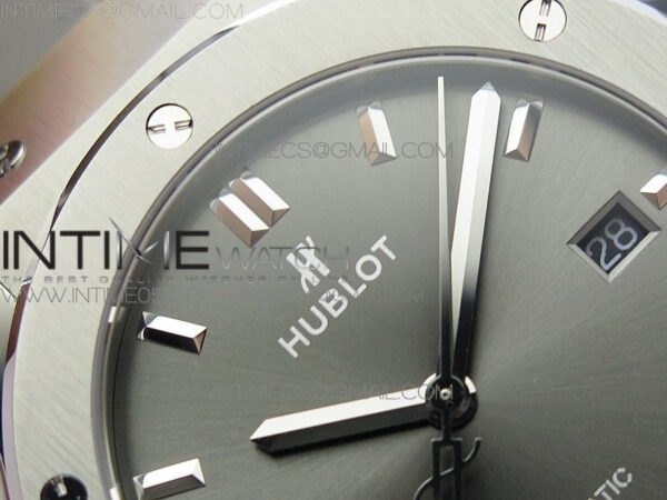 Classic Fusion 42mm SS B50F Gray Dial On Black Gummy Strap A2892 – Bild 7