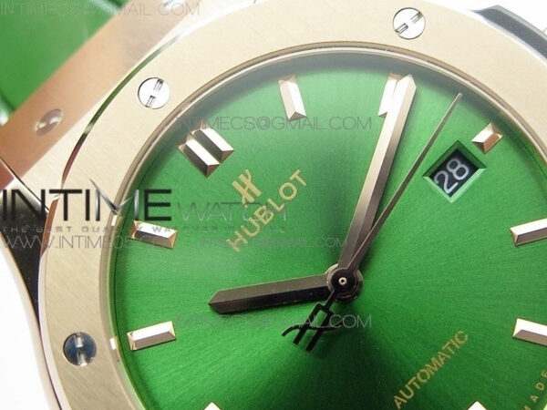 Classic Fusion 42mm RG B50F Green Dial On Green Gummy Strap A2892 – Bild 7