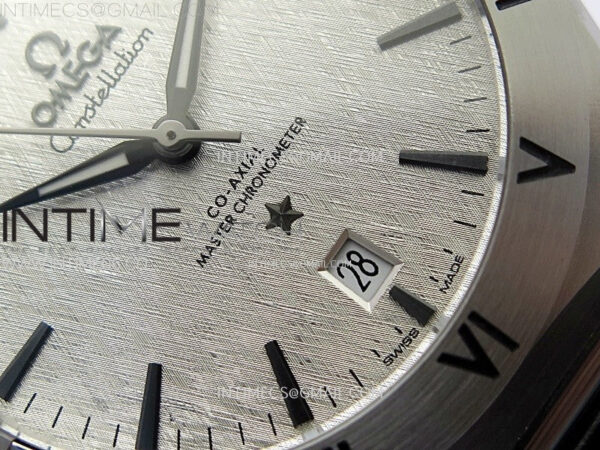 Constellation 39mm SS TWF Silver Gray Dial on Black Leather Strap A8800 – Bild 5