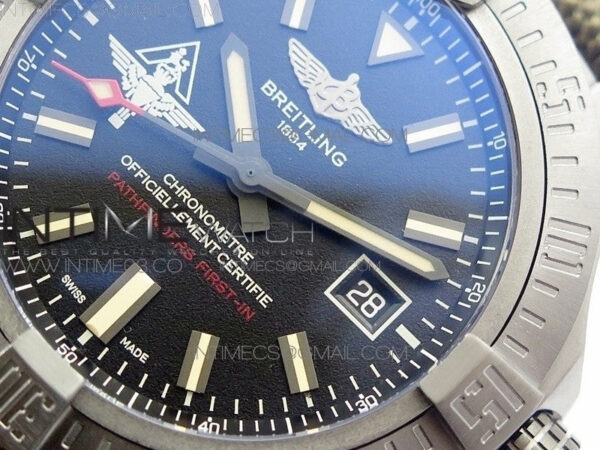 AVENGER V17310 Ti DLC 1:1 Best Edition Black Dial Pathfinders First In on Nylon Strap A2824 – Bild 4
