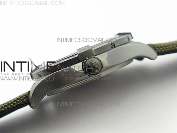 AVENGER V17310 Ti DLC 1:1 Best Edition Black Dial Pathfinders First In on Nylon Strap A2824 – Bild 9