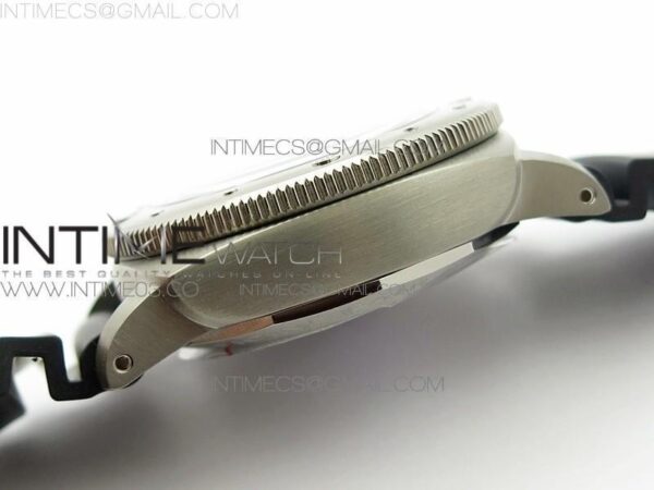 PAM719 S TITANIUM "POLE2POLE – Bild 9