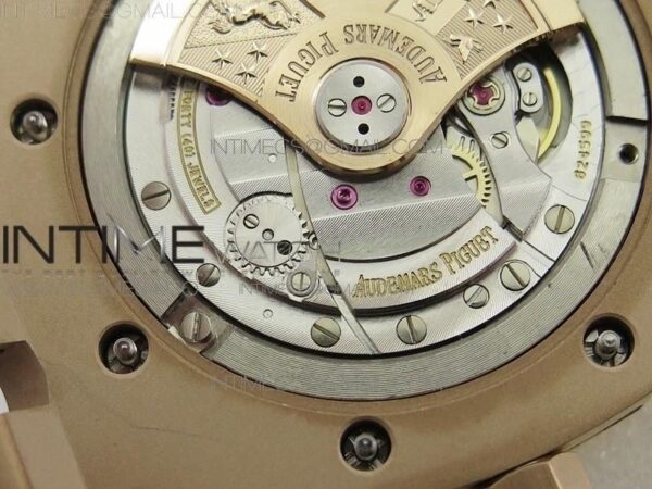 ROYAL OAK 41MM 15400 RG V5 – Bild 17