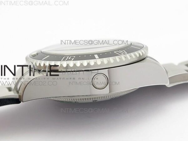 SEA-DWELLER DEEPSEA 116660 "D-BLUE" – Bild 12