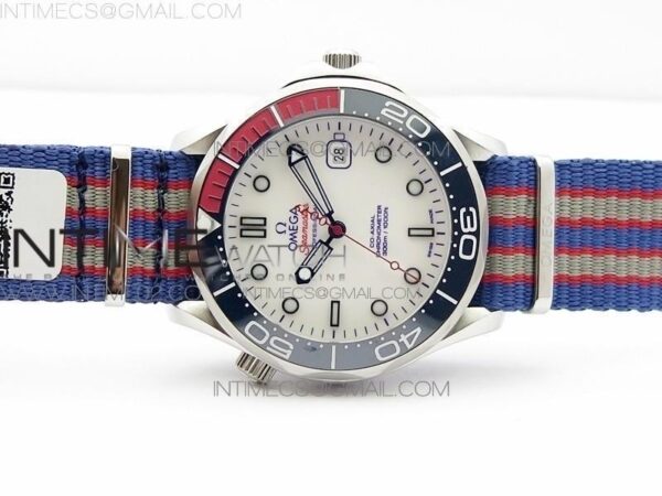 Seamaster 300M – Bild 2
