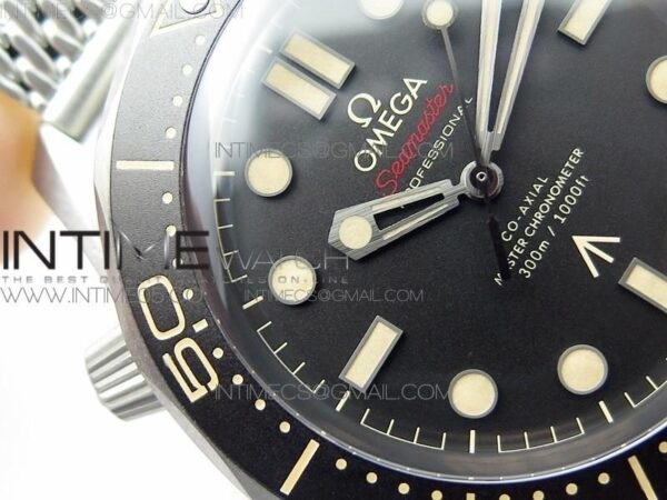 SEAMSTER 300 "NO TIME TO DIE" TITANIUM V2 LIMITED EDITION – Bild 11