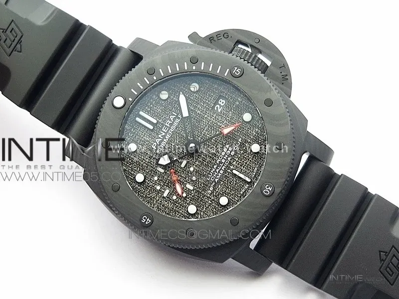 PAM1039 Submersible Luna Rossa 47mm