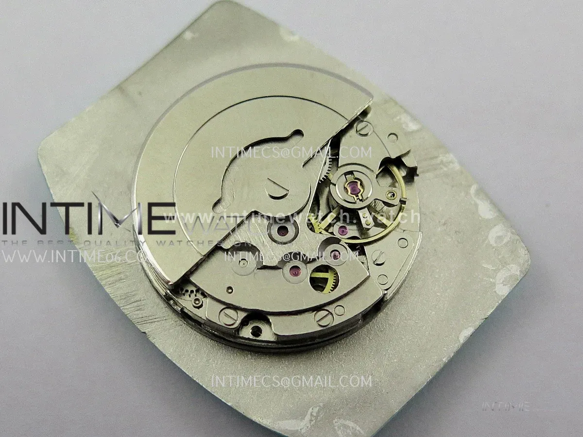 Crazy Hours Real Jumping Hour Green PVD ABF Green Dial On Green Rubber Strap A23J