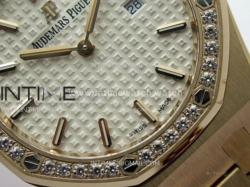 Lady Royal Oak 33mm 67651 Diamonds Bezel RG ZF 1:1 Best Edition White Textured Dial on RG Bracelet RONDA Quartz