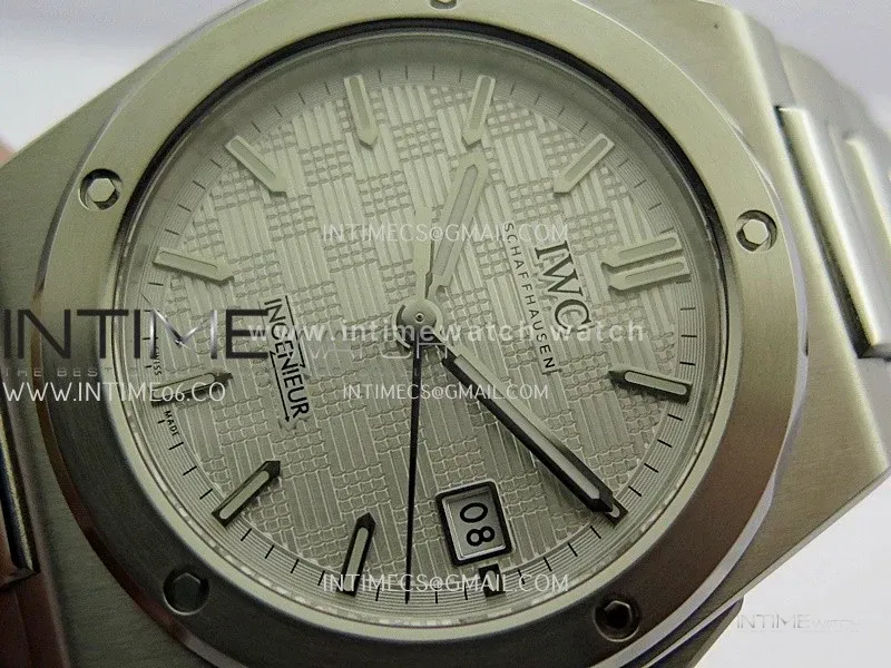 Ingenieur IW328902 SS CHF 1:1 Best Edition Silver Dial On SS Bracelet A2892
