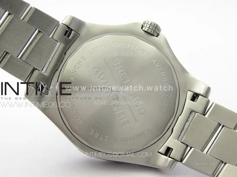 Avenger Automatic 43mm SS B50 Best Edition Black Dial on SS Bracelet A2824
